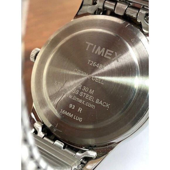 Timex Men's Watch T26481 Quartz 35mm Gray Dial Indiglo Two Tone Stretched Band - Picture 6 of 13